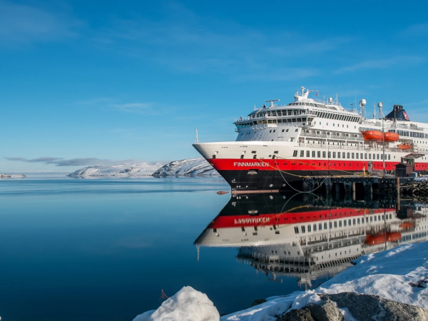 Vinn et gavekort til Hurtigruten
