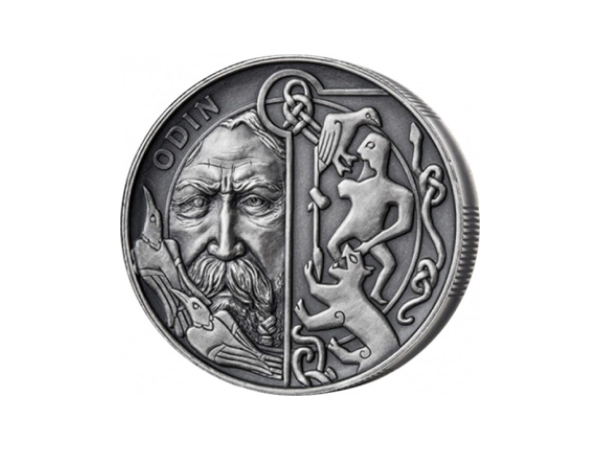 Sølvbelagt vikingmynt med Odin